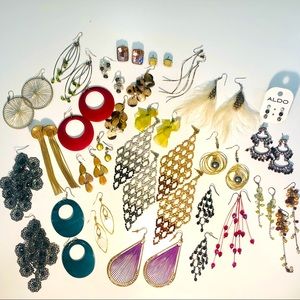 🛍 5/$30, 10/$50 Earrings